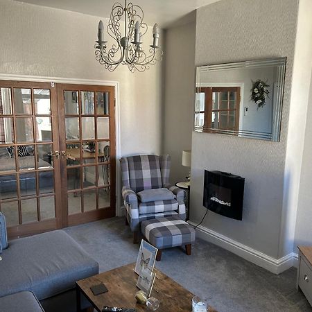 1 Bedroom Spacious Apartment Lytham St Annes Kültér fotó