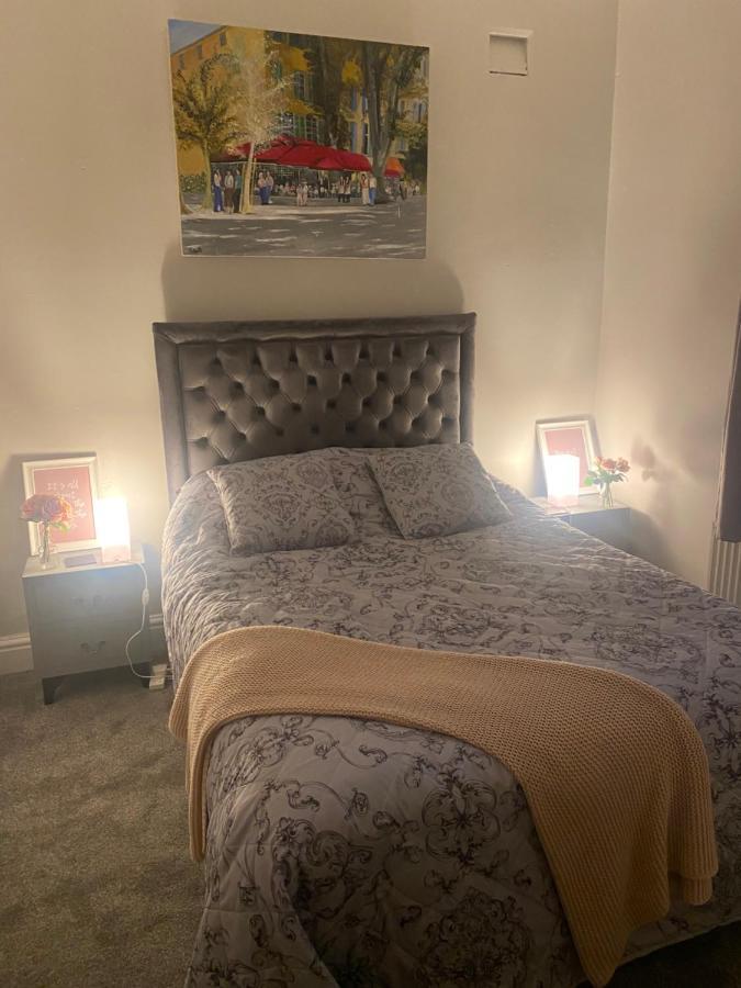 1 Bedroom Spacious Apartment Lytham St Annes Kültér fotó